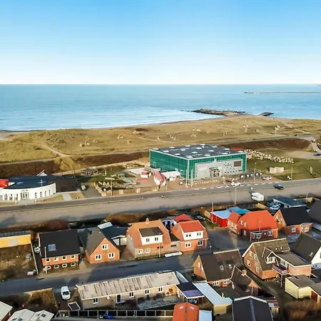 Feriehus Helårshus Kun 350 M Fra Vesterhavet Sj1040 *