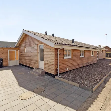 Helårshus Kun 350 M Fra Vesterhavet Sj1040 * Thyborøn